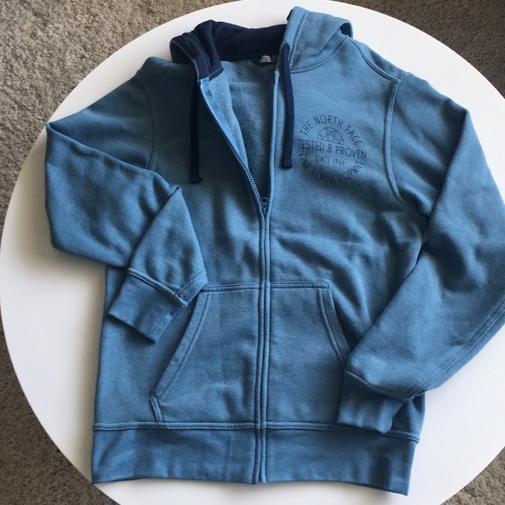 NorthFace hoodie